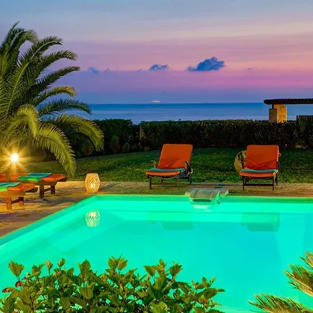 Uranos Villa